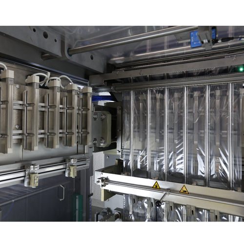 F600 - Vertical Form, Fill & Seal Machine for Sachets