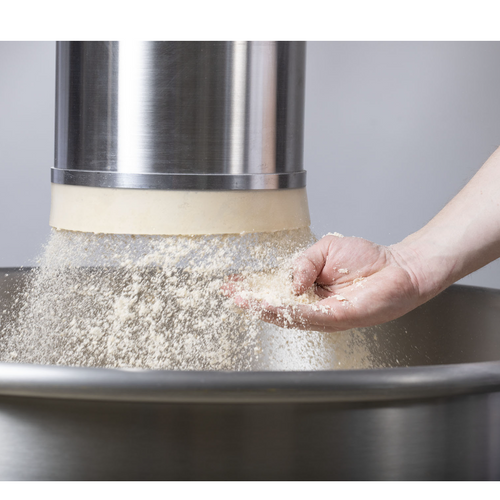 DymoMix: Pre-mixer for batch and continuously produced doughs