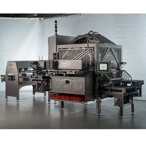 Robot-grading system for packing fixed weight portions of poultry, meat and fish into trays