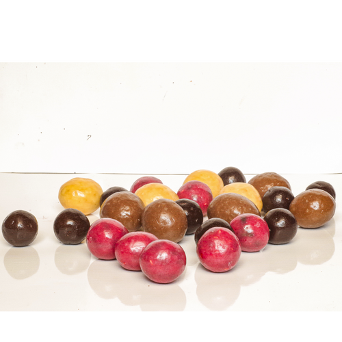Fruit chocolate nuts