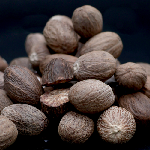 Nutmeg whole