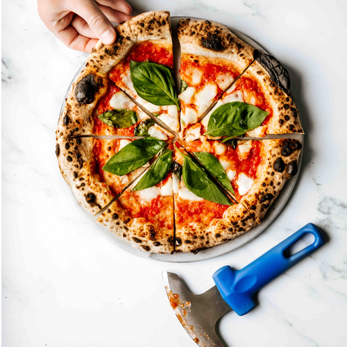 Small Pizza Tools: instruments for preparation, baking, cutting