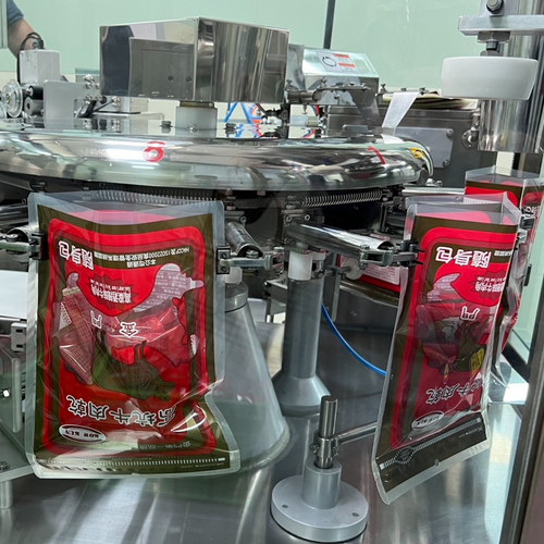 Nuts Candy filling sealing packaging machine