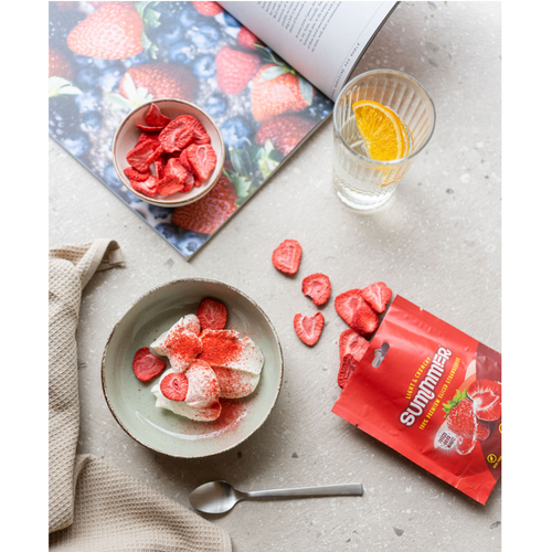 Freeze-dried strawberry slices SUMMMER