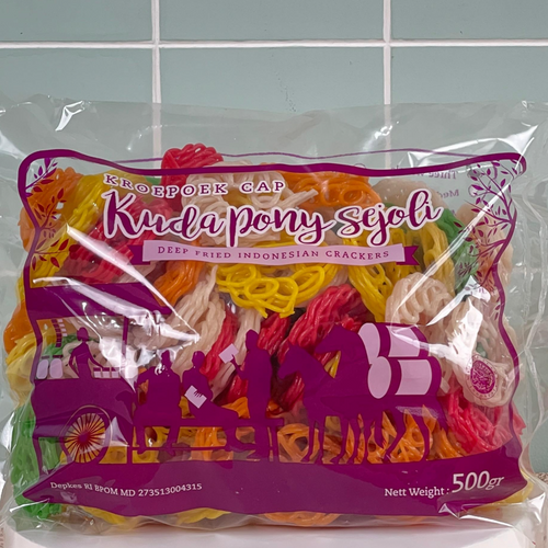 Vegetarian crackers