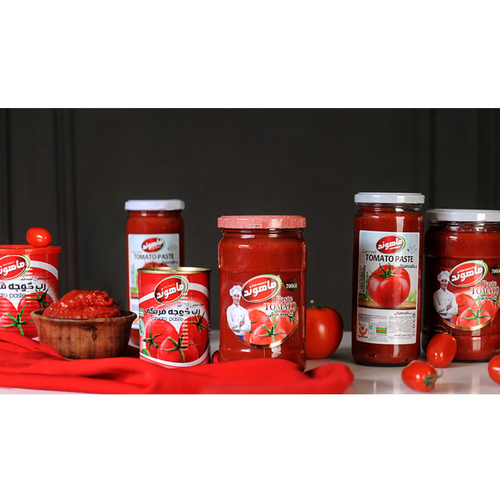 canned tomato paste