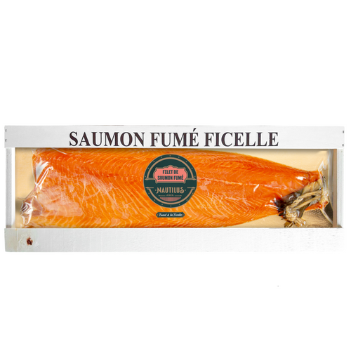 Sliced smoked salmon fillet 