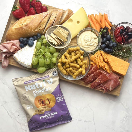 Nutri V Goodies Crunchy Pumpkin Puffs: Salt & Pepper 70g