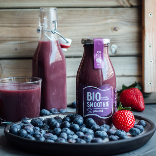 Organic blueberry strawberry smoothie 