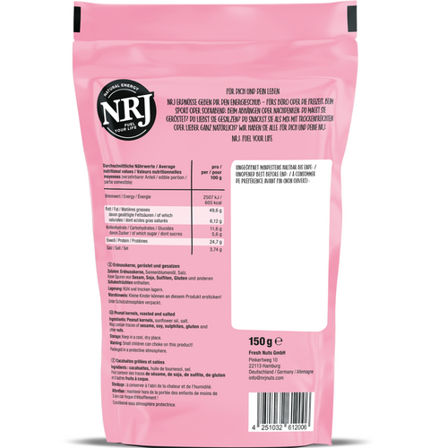 Peanut kernels roasted and salted