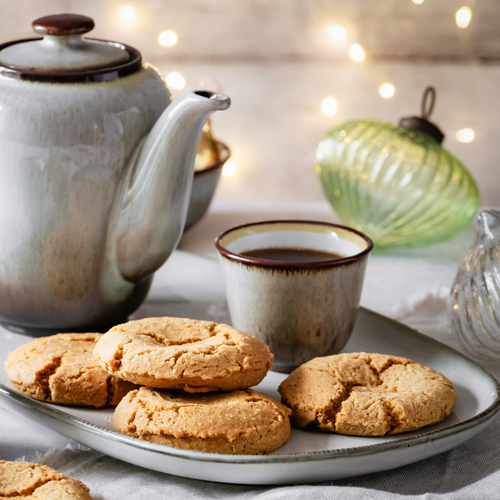 Stem Ginger Cookies Gifting Tin