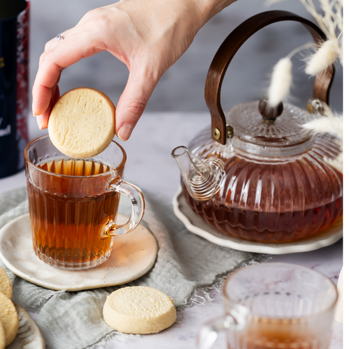 Refreshing Earl Grey Tea