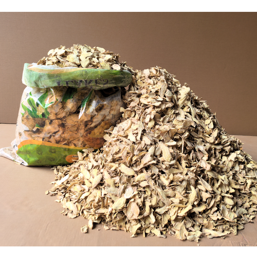 DRIED GINGER FLAKES