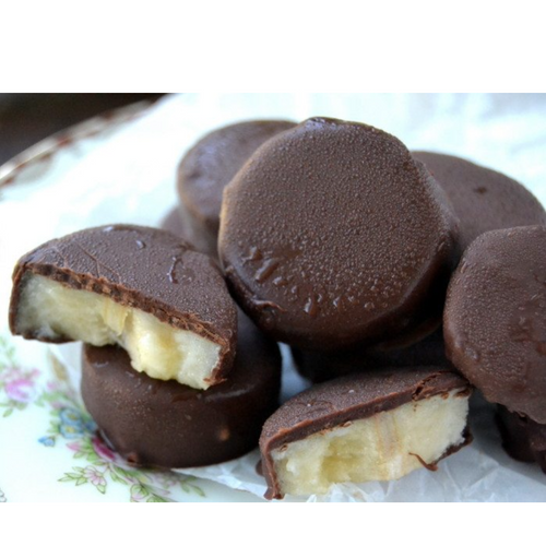 Frozen fruit coated with chocolate