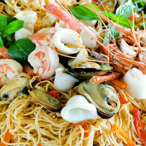 Wheat Vermicelli With Thai Spicy Stir-Fried Meal Kit