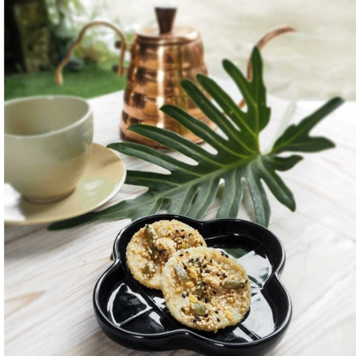 Rice Crisps with Mixed Seeds