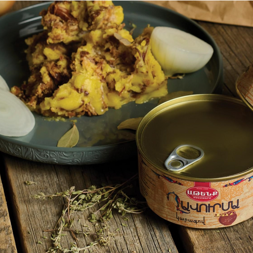 Ghavurma with butter