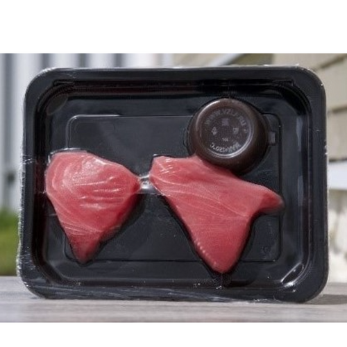 Tuna steak with ready-made sauce in perfect combinations