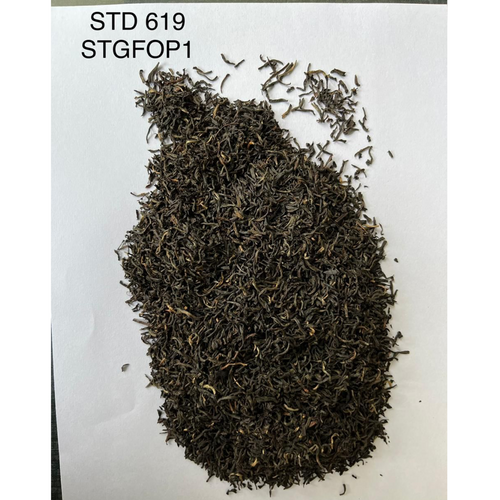 BLACK AND GREEN ORGANIC TEA