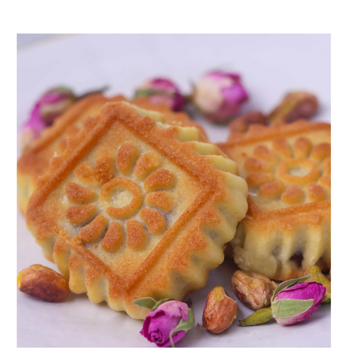 BROCAR Maamoul Ajweh 700g - Premium Handcrafted Date-Filled Cookies with Pistachio (Traditional Middle Eastern Sweets)