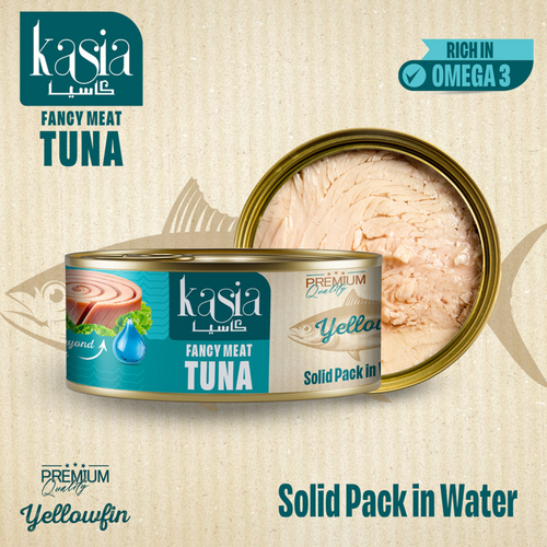 Kasia Tuna with Water