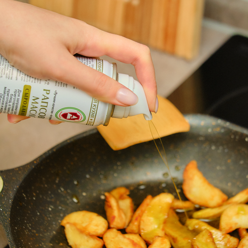 Unrefined (cheese-pressed) vegetable oils in aerosol packaging
