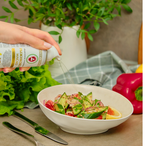 Unrefined (cheese-pressed) vegetable oils in aerosol packaging