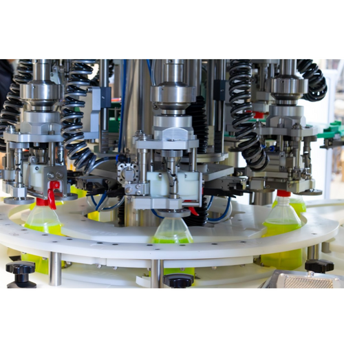 CMI MONOBLOCK: LOGYKA R20 -MIRAY 6 HEADS CAPPING MACHINE