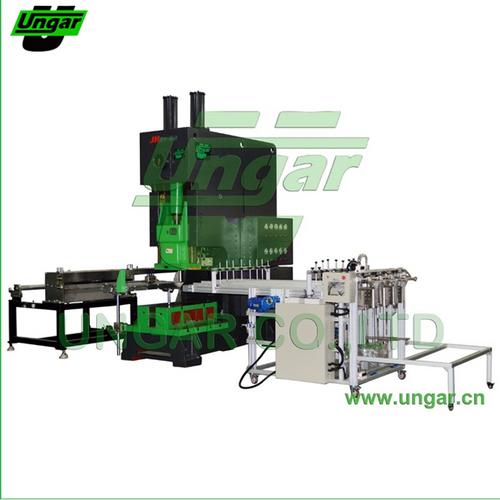 Aluminum foil container making machine