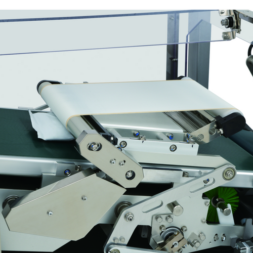High performance in-line Sealtester for pillow packs