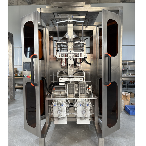 Vertical vacuum packaging machine