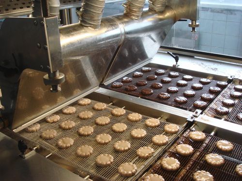 Bartom: Chocolate and Confectionery Technology