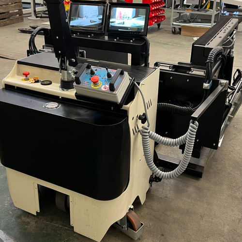 The Innovative Mobile Pallet Changer