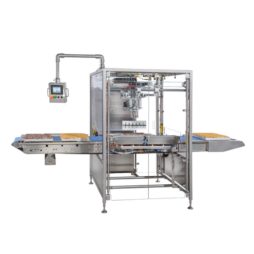 Ultracut Nado – Universal cutter with conveyor belt