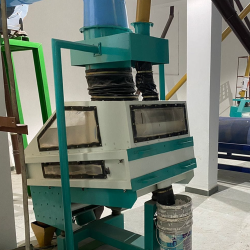 Gravity Selector cum Destoner