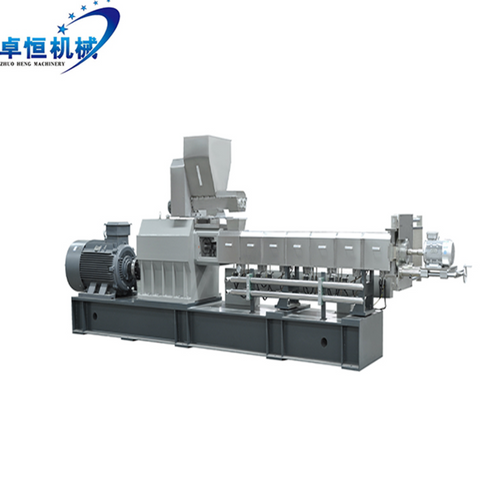 Extrusion machine for puff snacks