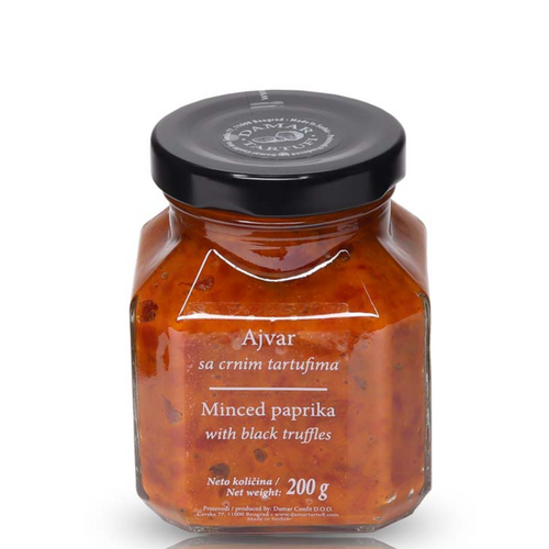 Minced paprika with black truffle