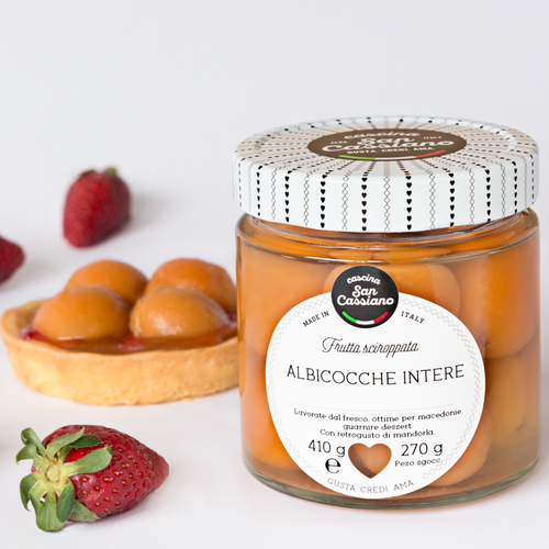 Whole Piedmont apricots in syrup