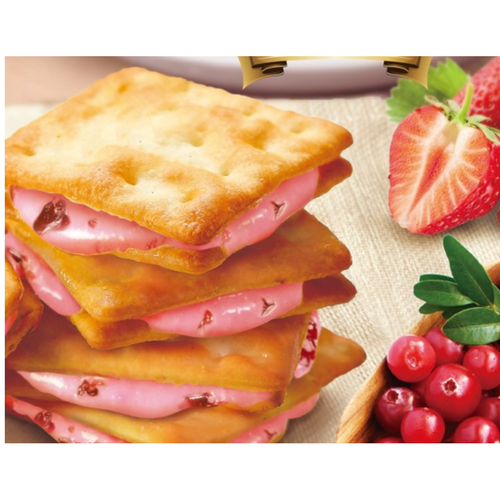 Berry Duo Nougat Sandwich Crackers