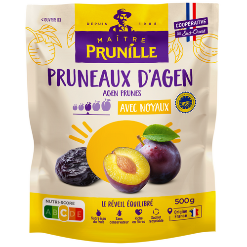 Agen prunes with stones