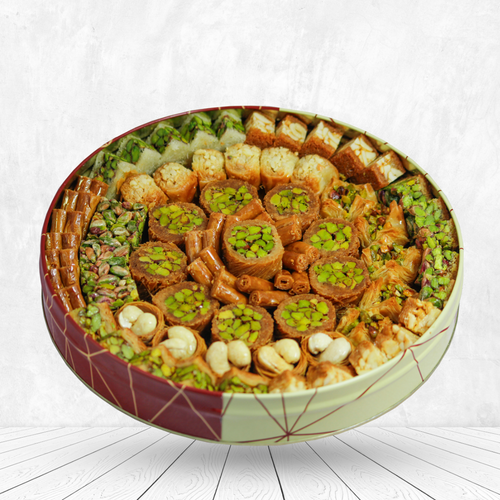 Assorted Arabic Sweets Metal can 1000gr