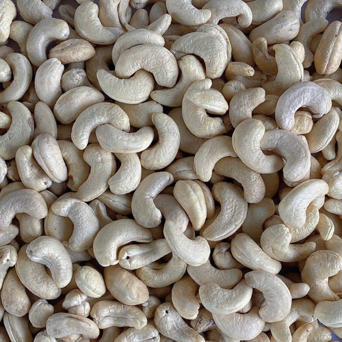 Vietnamese Cashew Nuts WW180– Thanh Nam Production