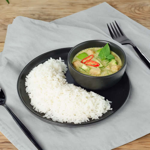 Green Curry with Plant-Based Meat and Thai Jasmine Rice - Gulfood 2026